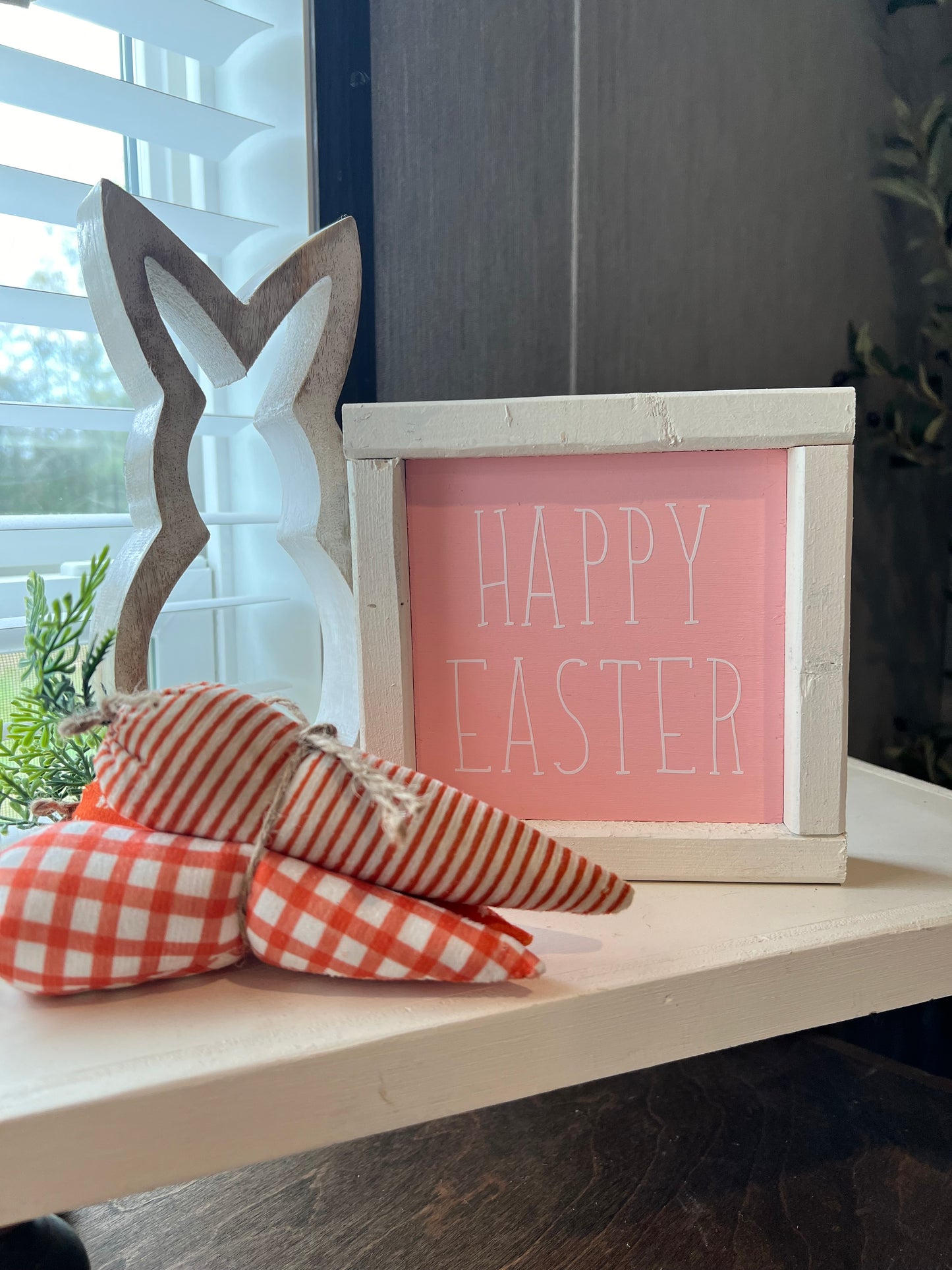 Happy Easter - Pink