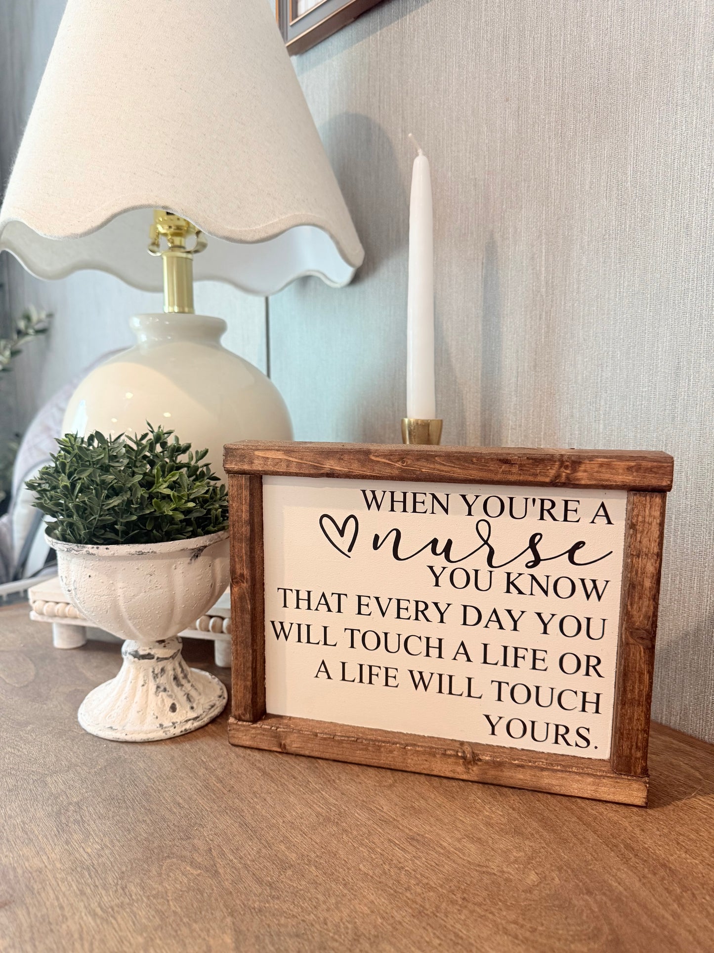 Nurse - nurse life sign