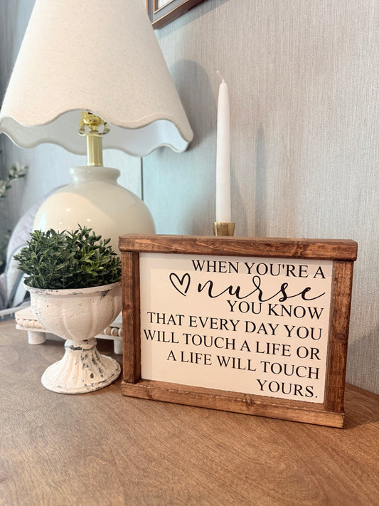 Nurse - nurse life sign